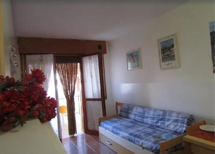 Apartment In A Seafront Building-beahost *