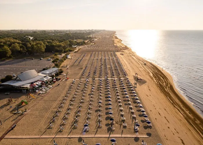 In A Seafront Building-beahost * 비비오네